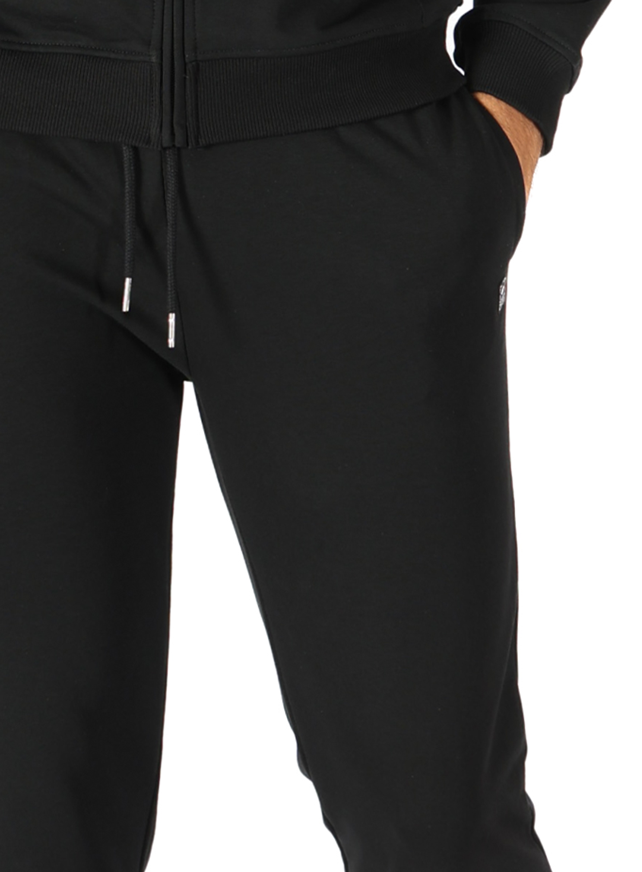 pant02a