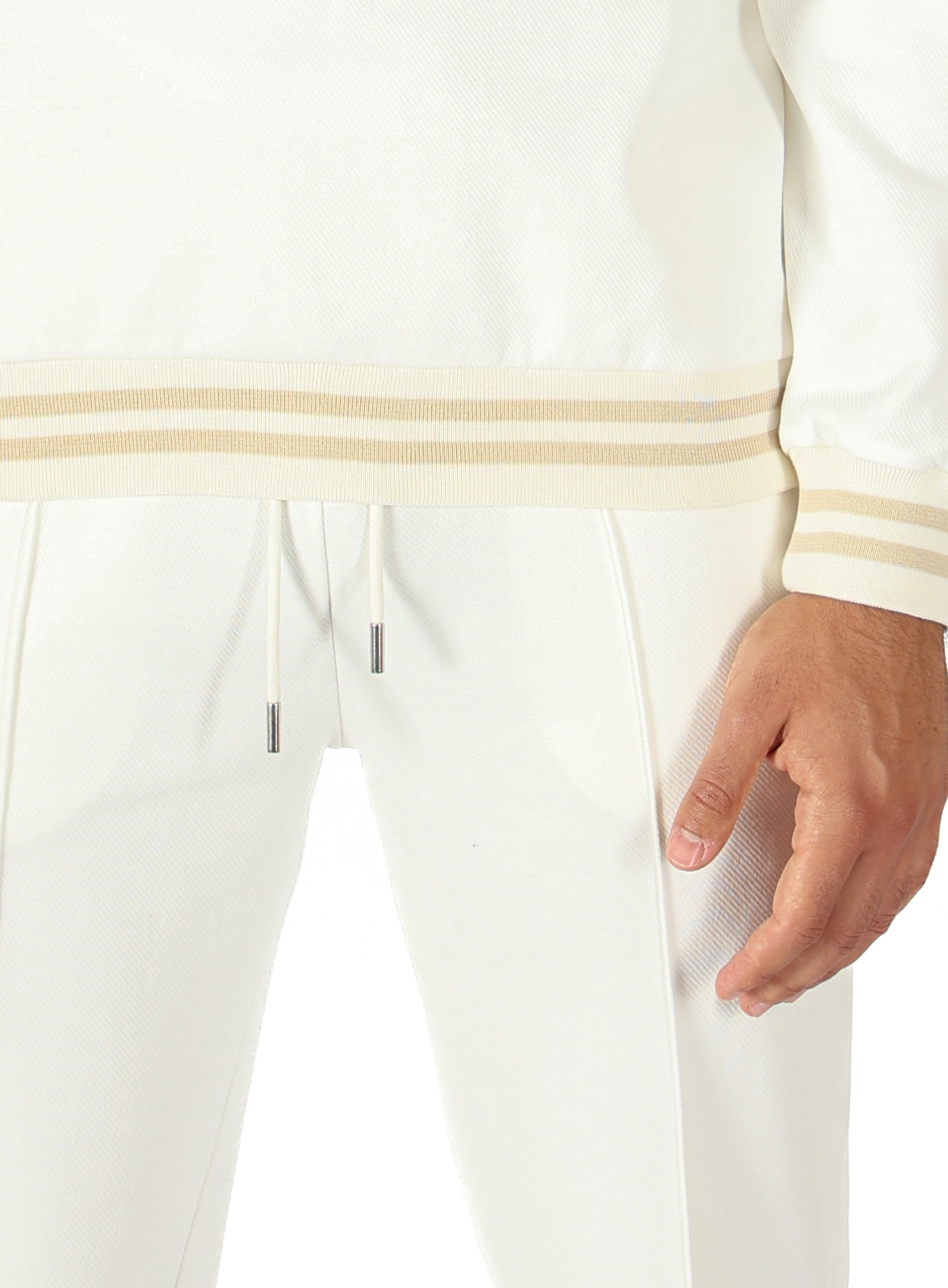pant04a